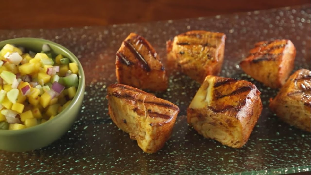 Как приготовить копчёный ваху с манговой сальсой | Рецепт копчёного ваху | Стивен Райхлен | Брэдл...