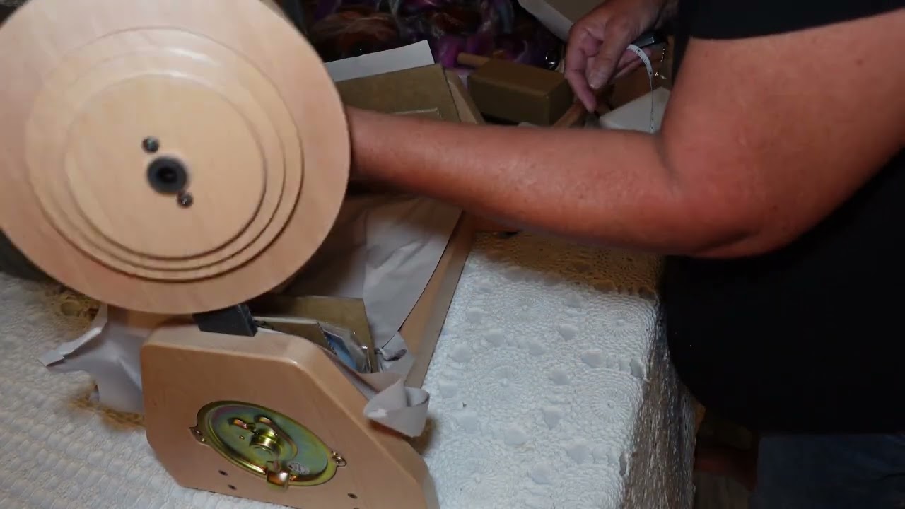 Ashford Jumbo E spinner unboxing, review and tutorial @AshfordNz