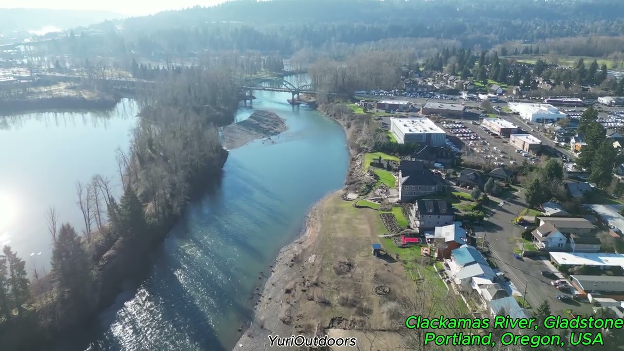 2026 Clackamas river Gladstone, Portland, Oregon, USA
