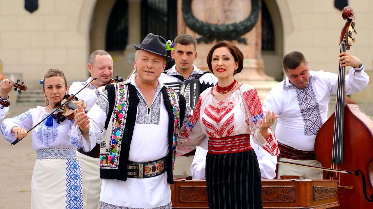 Constantin Bahrin & Stela Melnic - Domnul, Țara ne unească