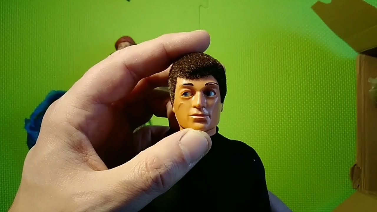 vintage ACTION MAN lot. box opening (a nice little surprise)