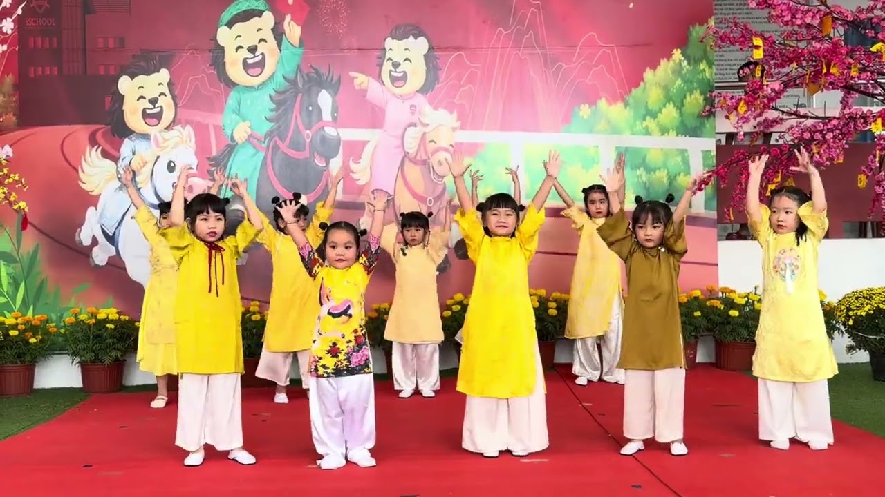 Bơ múa tết 2026🙆🏻‍♀️