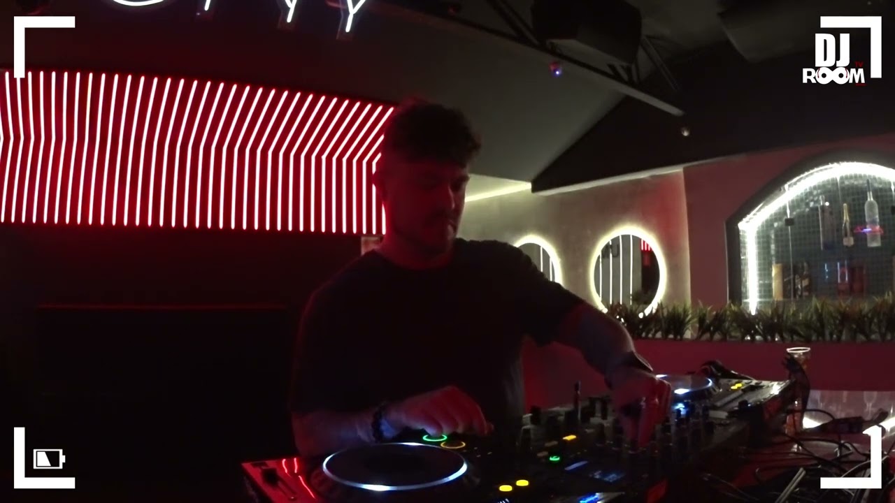 Gustavo Lovato @ Ony | DJ Room TV