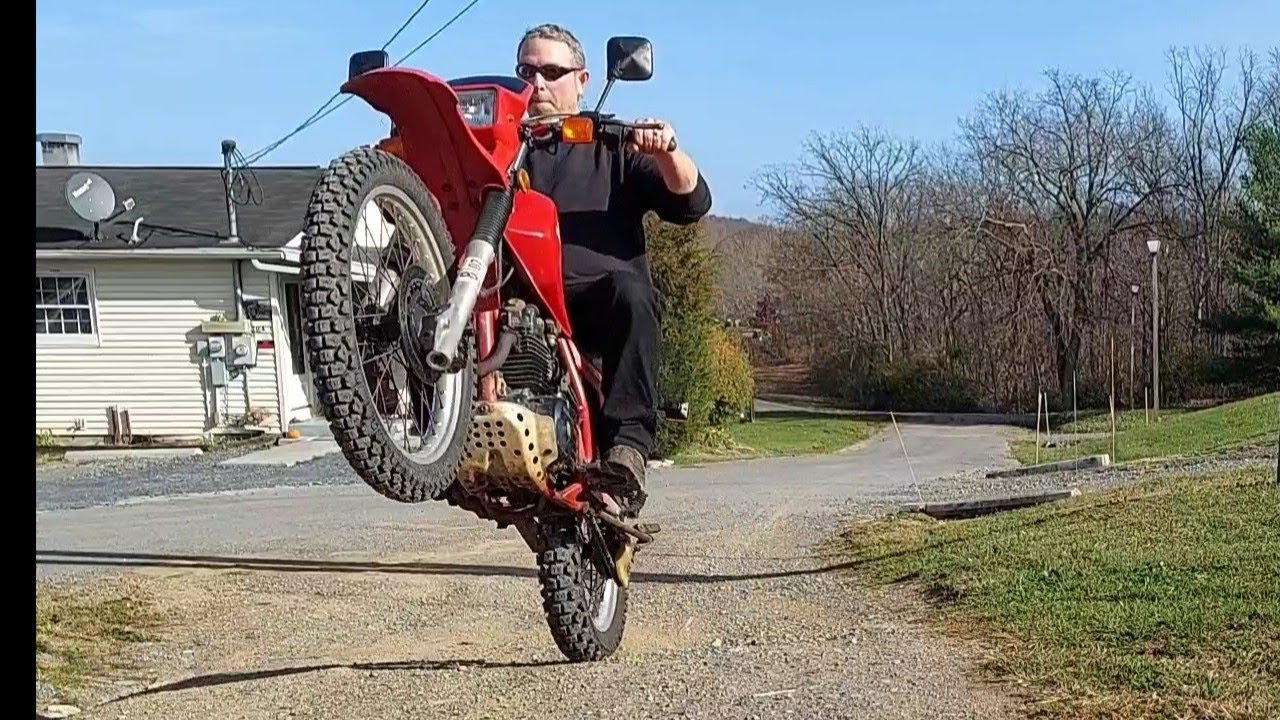 Vintage 1984 Honda XL350R final episode with Start up and riding