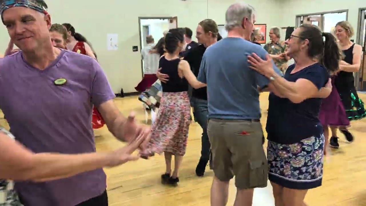 Cascade Contras 2025 - Saturday Afternoon - Mini-Medley