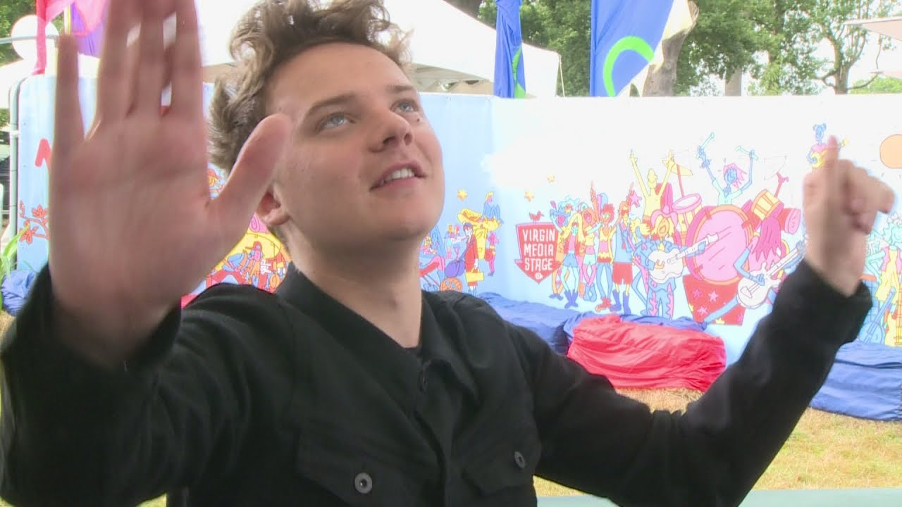 Awkward break-up chats with Conor Maynard