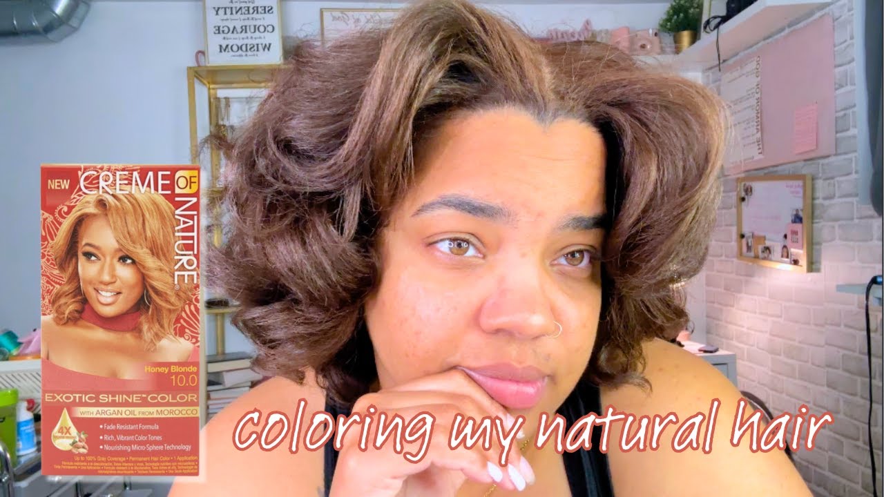 Coloring my natural hair | DIY | Creme of Natures Honey Blonde