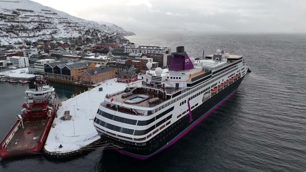 CFC AMBASSADOR CRUISE SHIP RENAISSANCE