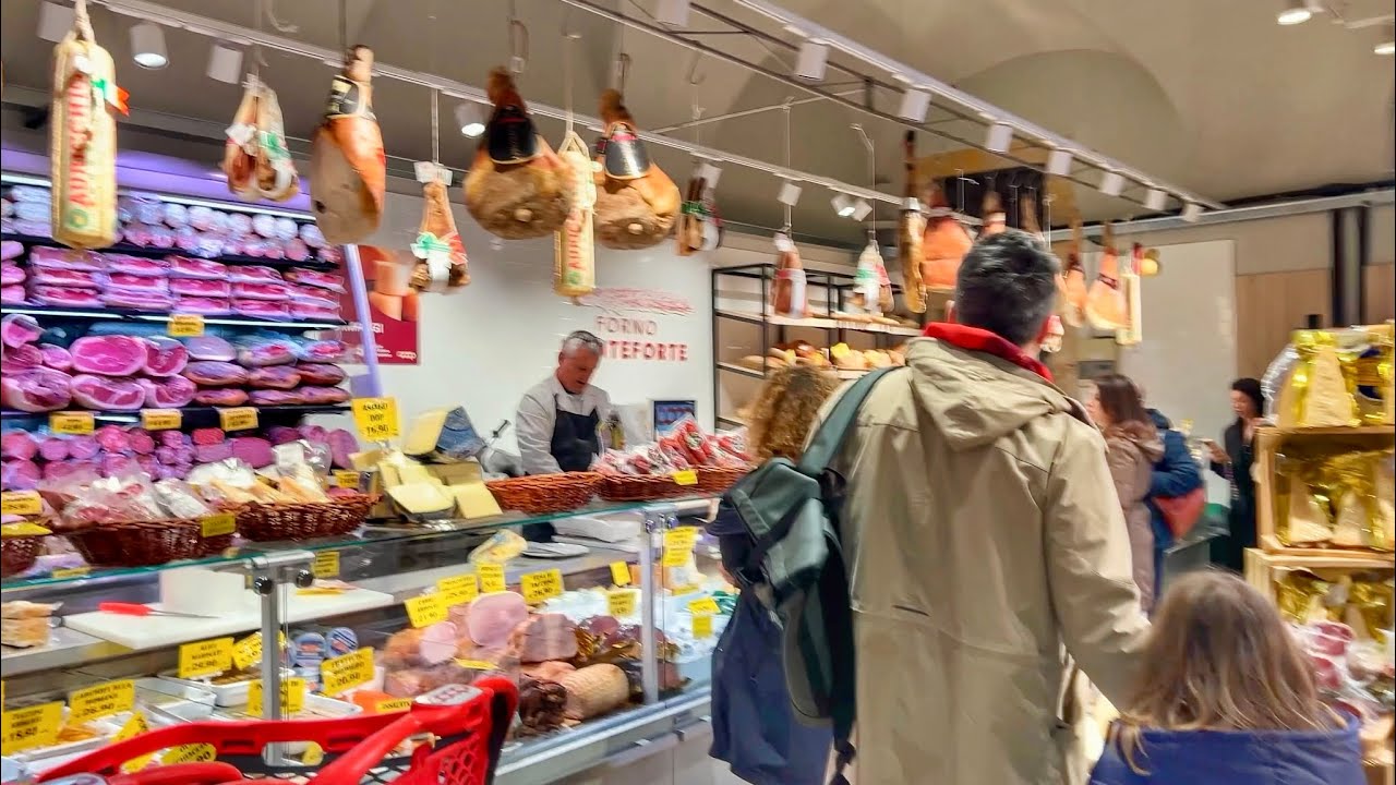 Supermarket in Rome || Shopping || Travel Guide