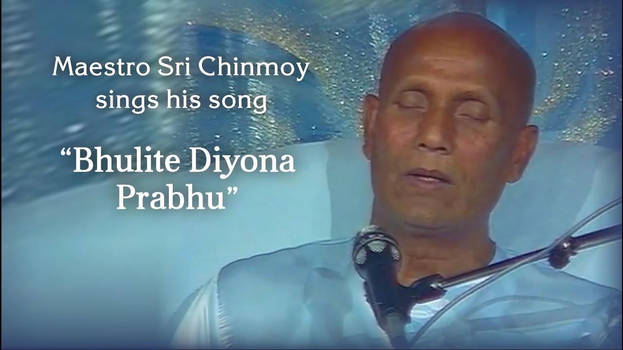 Sri Chinmoy sings his song “Bhulite diyona prabhu” Sri Chinmoy in Berlin 1992