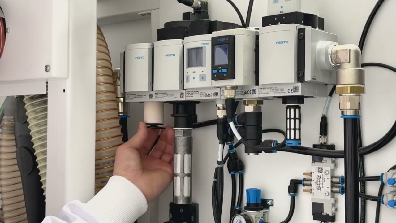 Stratasys Academy | T1 PowderEase™: Replacing the Incoming Air Filter