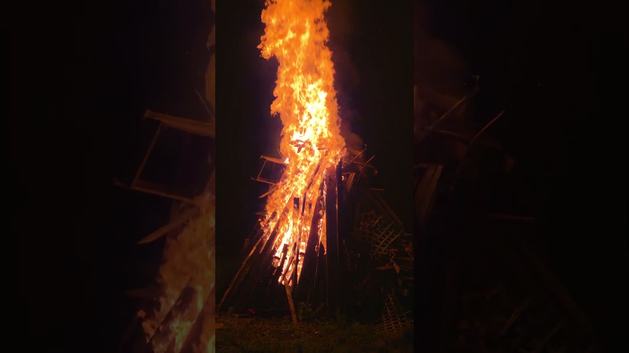 Insane 30FT Fire On July 4th! Check It Out! 🔥🔥🔥