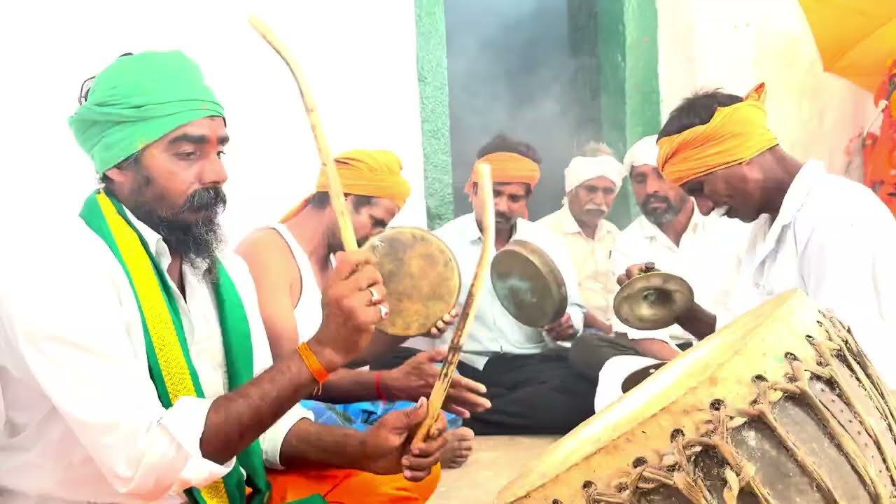 GAZIBEDAM @ MUNISWAMI @ GOPAL BOVOJI BANJARA BHAZANA GEETHAM