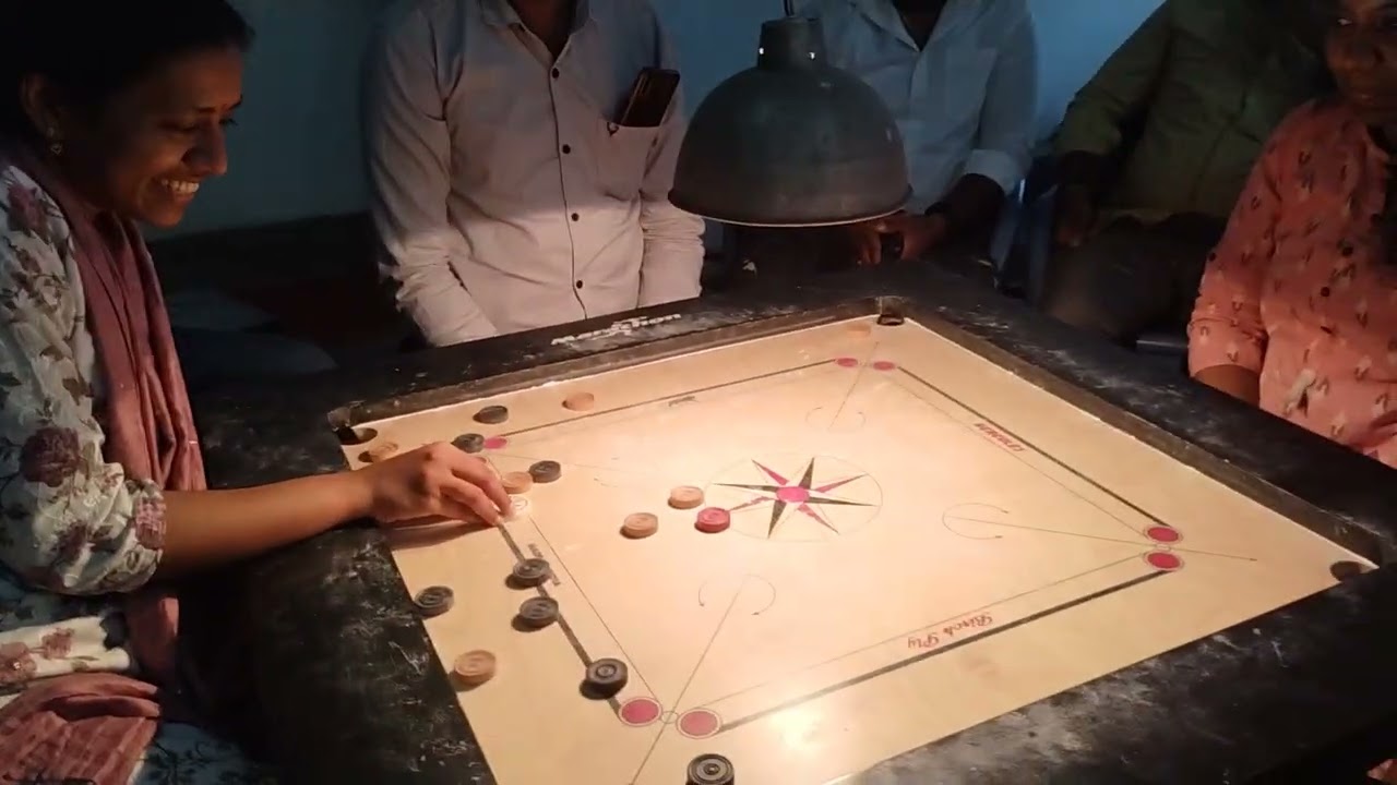 Carrom finals 3rd round