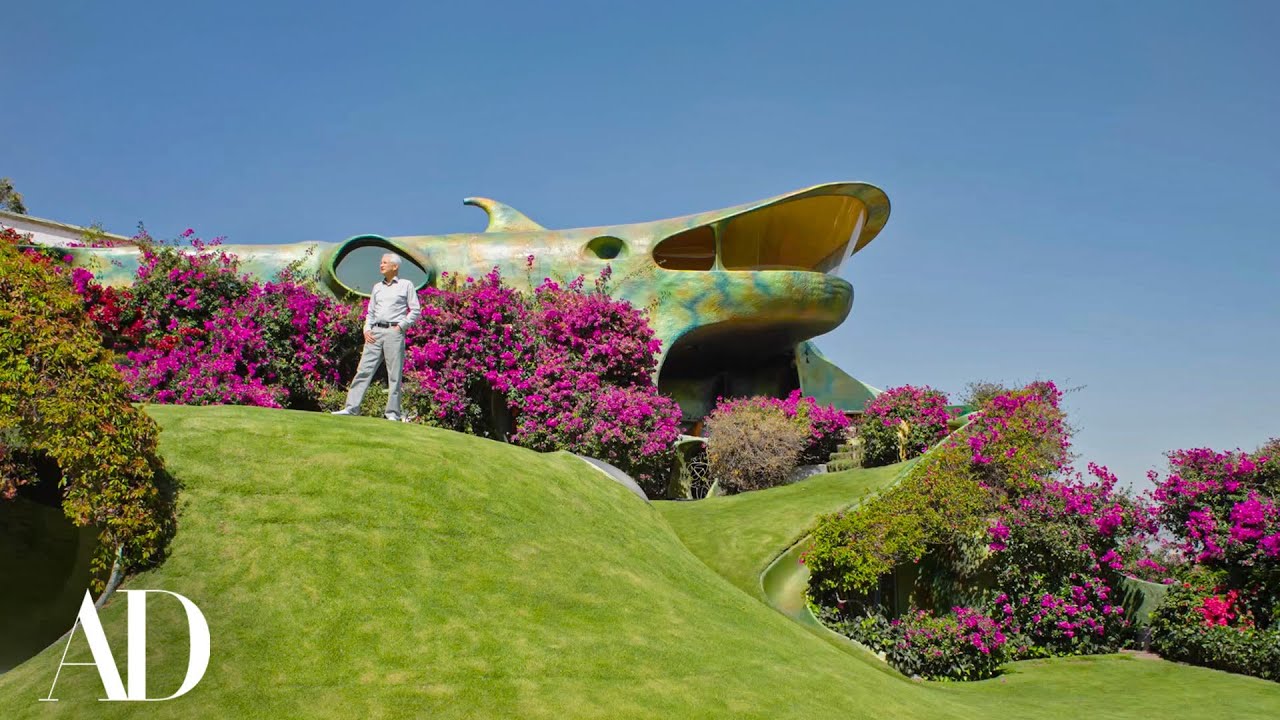 Inside A Psychedelic Mexico City Home Built Into A Hill | Architectural Digest