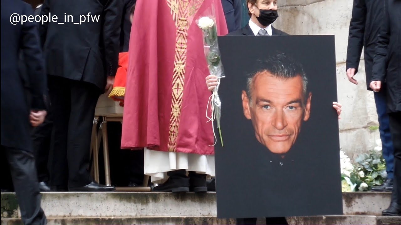 Hommage à Patrick Dupond : les célébrités présentes à l'Eglise Saint Roch de Paris - 11.03.2021