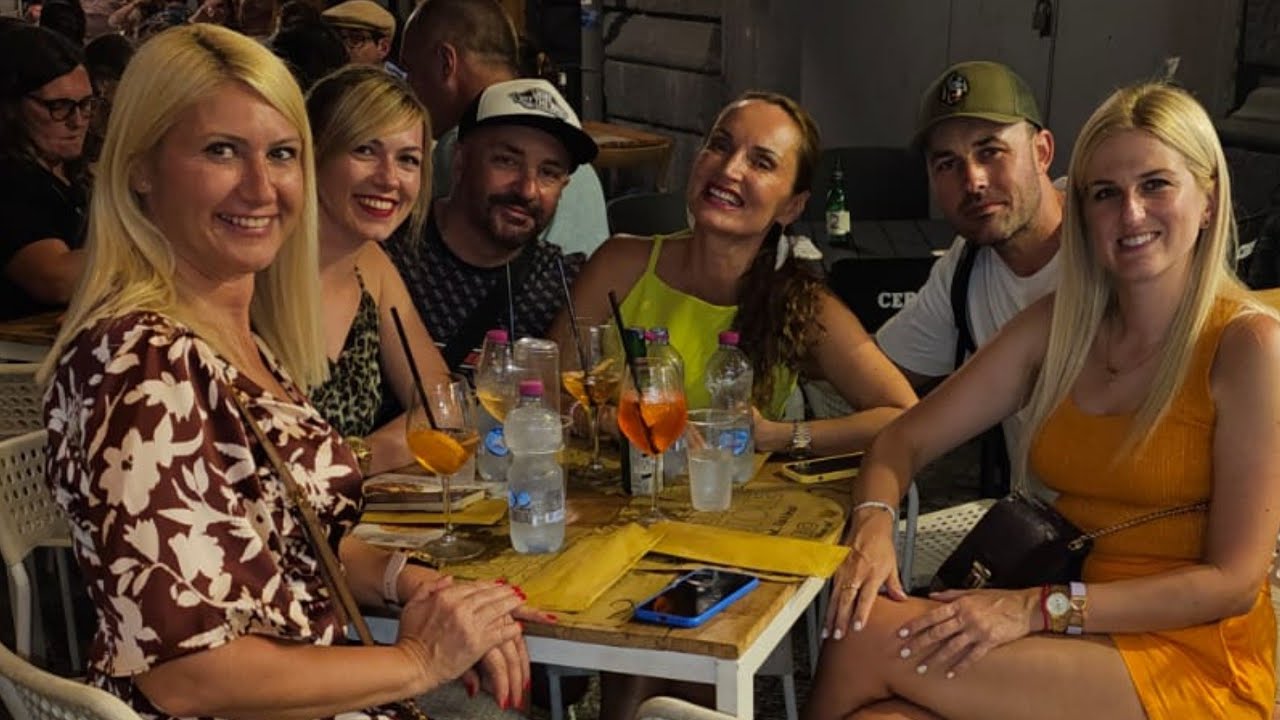 PALERMO. Mâncare bună și fete frumoase. Rămân aici!