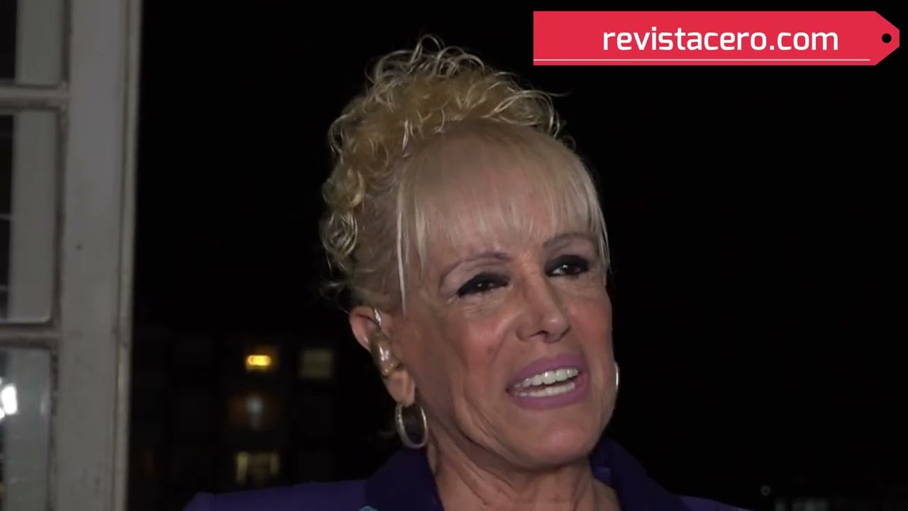 Más de 20 mil personas disfrutaron del show gratuito de Valeria Lynch en Piriápolis.