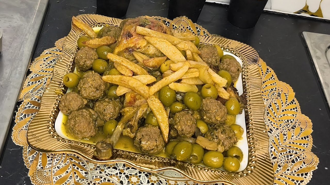 طاجين جزائري بدجاج و كفتة و زيتون 🥰💜✌🏼🌺