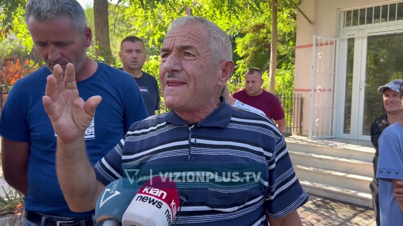 Nxënës dhe prindër në protestë, kundërshtojnë mbylljen e shkollës se fshatit të tyre - Vizion Plus
