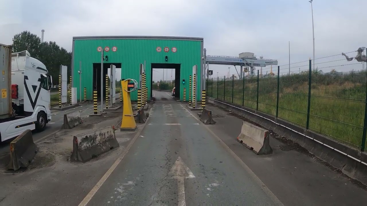 DP World 1700 Antwerpen Container Port  POV