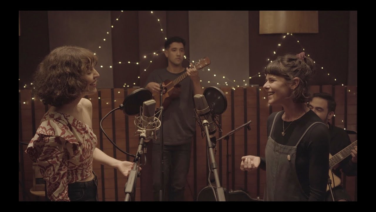 Dulce Amor / Adri Stuven & Montse Ballar&iacute;n  (Versi&oacute;n en vivo)