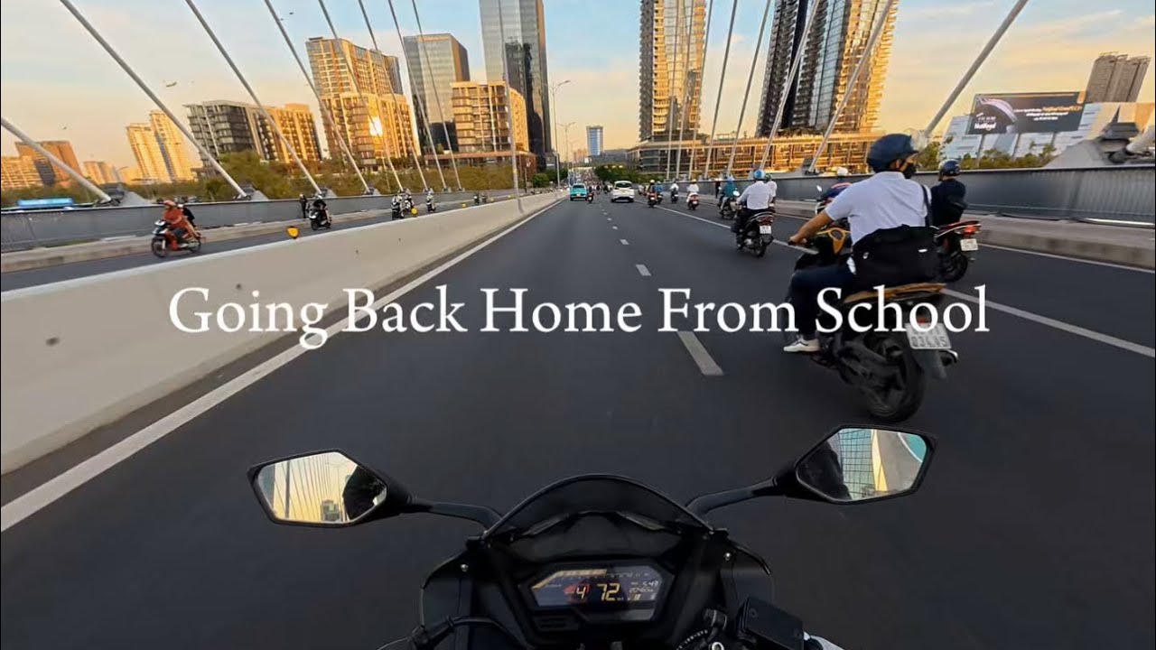 HONDA CBR150R - Going Back Home From School