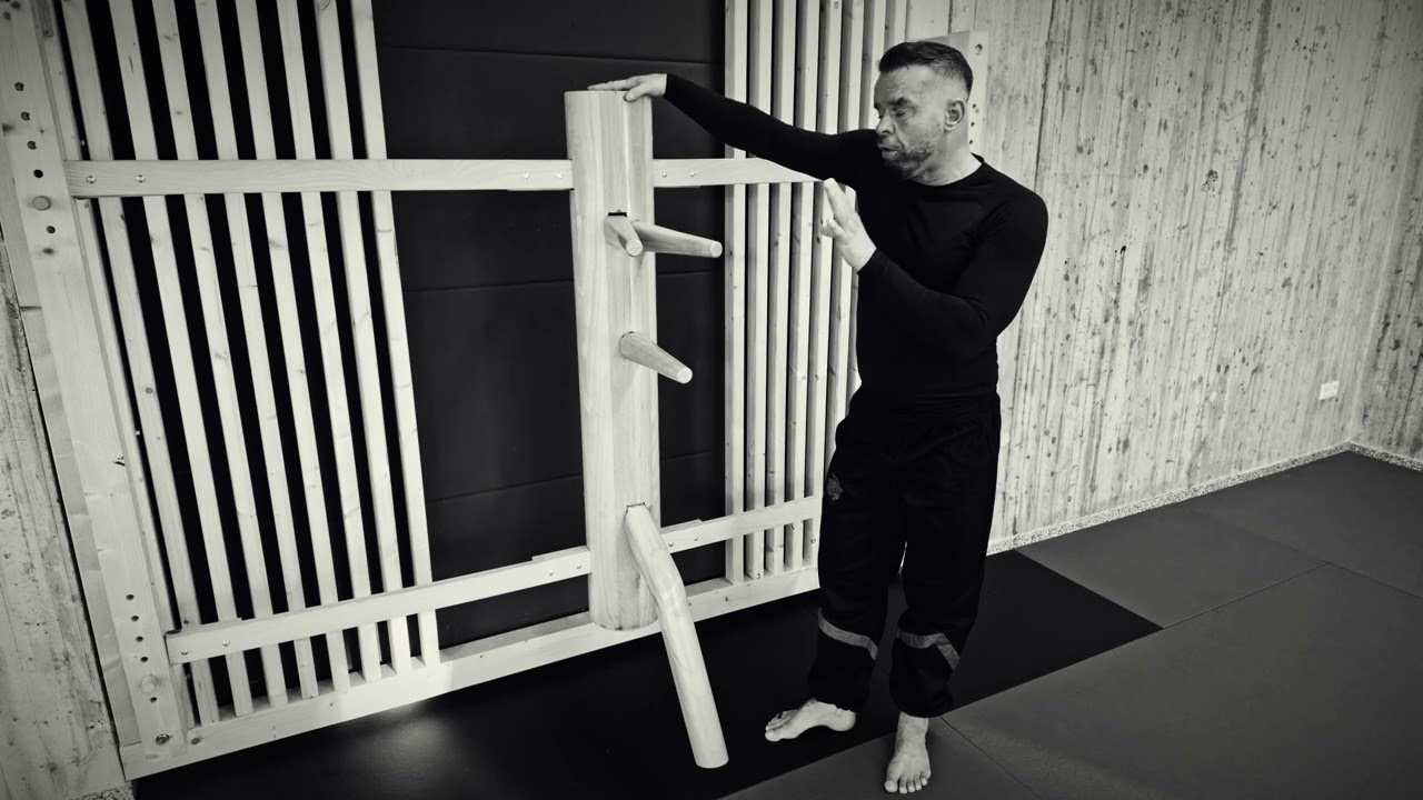 Die 8 Geheimnisse der Holzpuppe – Wing Chun Meistertraining
