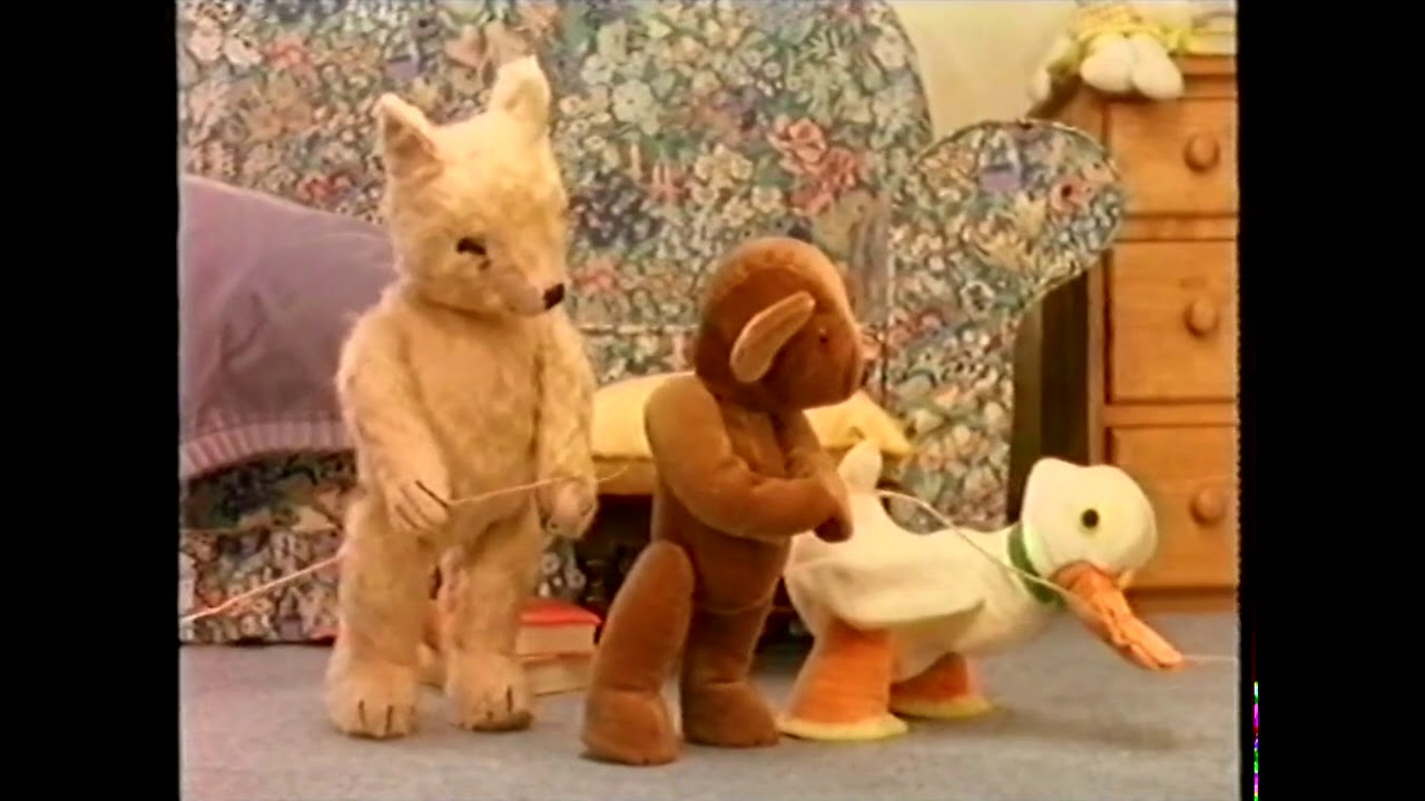 1-3 | Old Bear Stories - Little Bear Lost