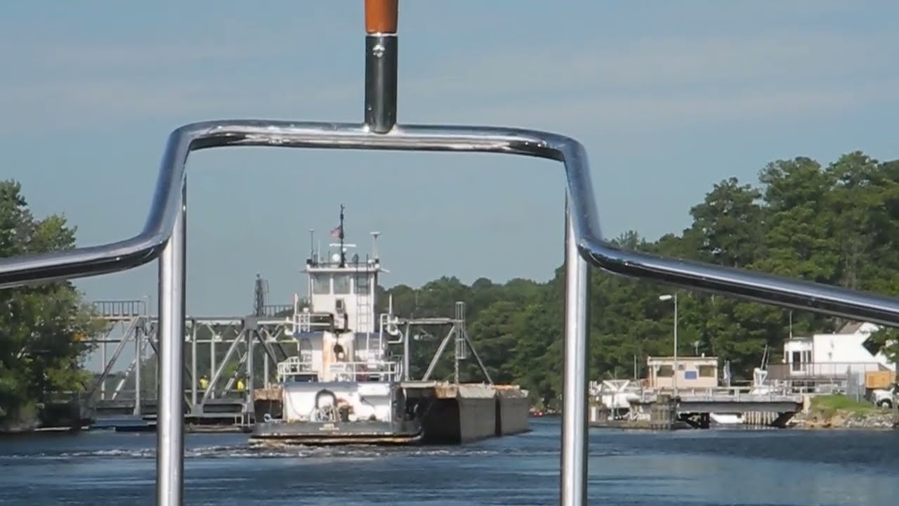 Centerville Bridge traffic jam, tug