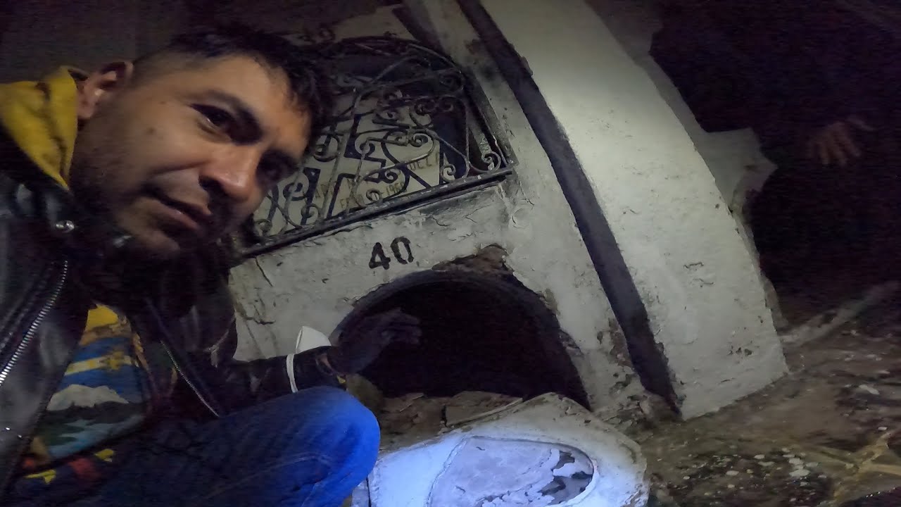 🔞UNA MADRUGADA EN EL CEMENTERIO (actividad paranormal)