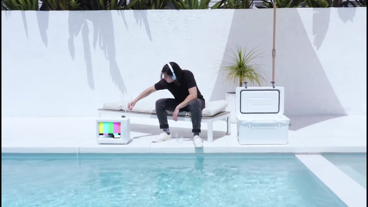 GRYFFIN & Carly Rae Jepsen x ALAN WALKER & Ava Max | OMG x ALONE, Pt. II [MUSIC VIDEO]