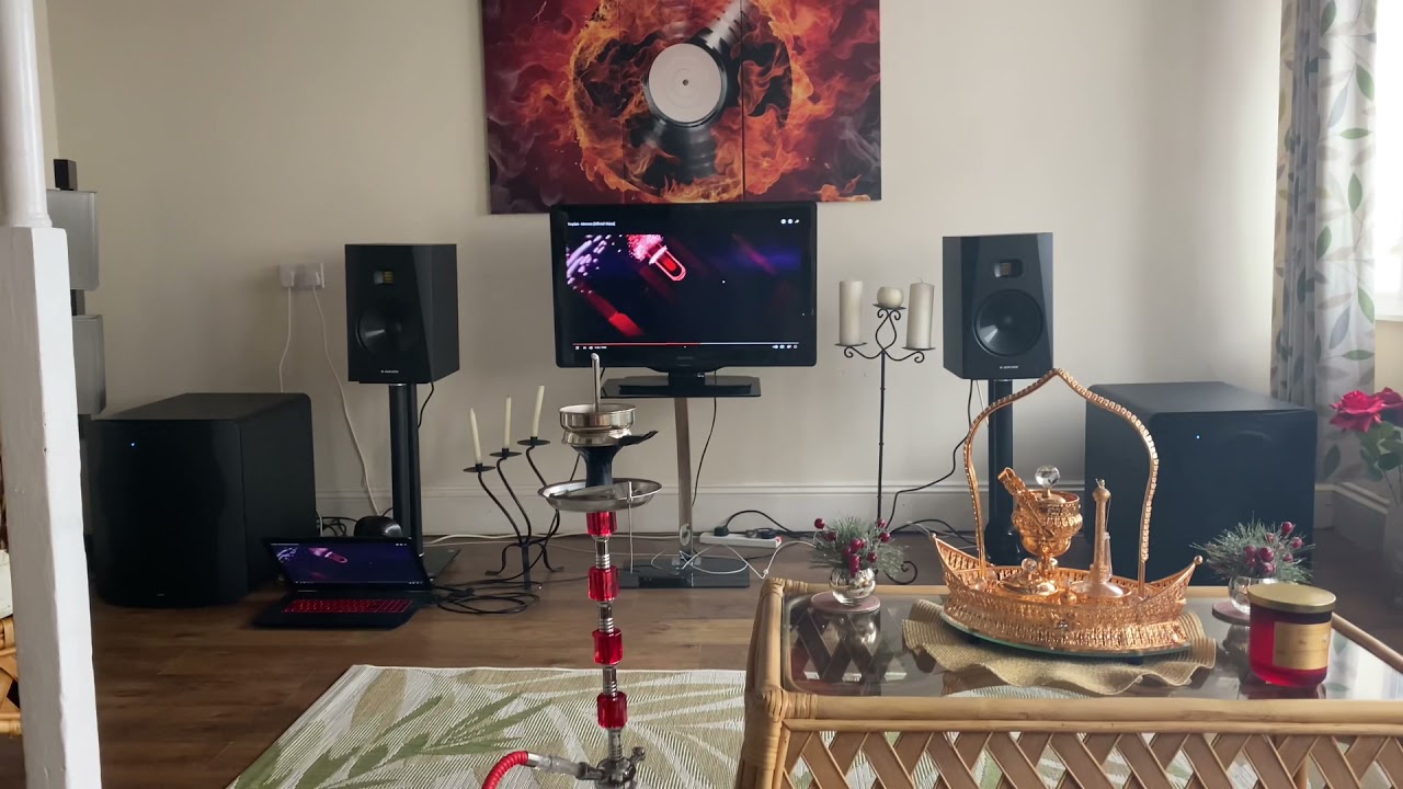 Dual SVS PB2000- ADAM T8V