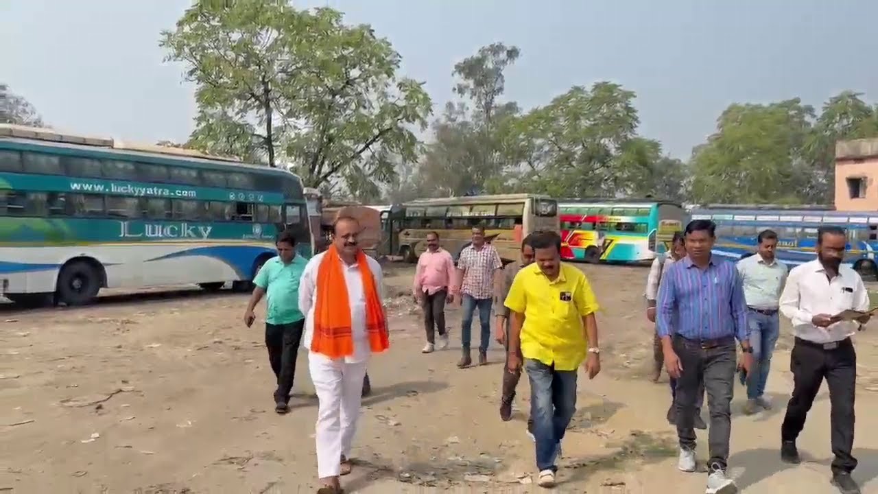 ଘରୋଇ ବସ ଷ୍ଟାଣ୍ଡର ରୁପାନ୍ତିକରଣ ପାଇଁ ପରିଦର୍ଶନ କଲେ ବରଗଡ଼ ବିଧାୟକ ଅଶ୍ଵିନୀ ଷଡଙ୍ଗୀ 