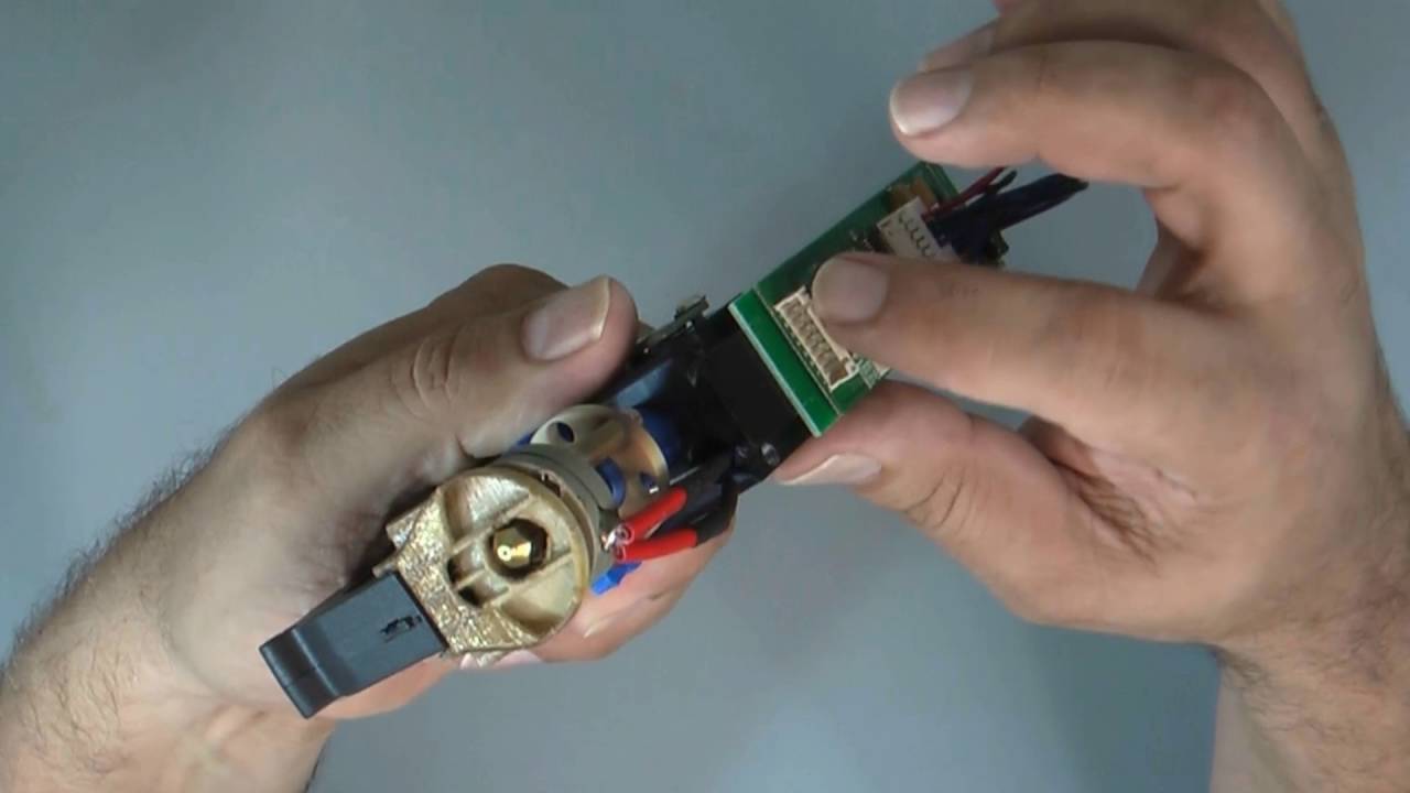 Hyrel3D MK1-250 Overview