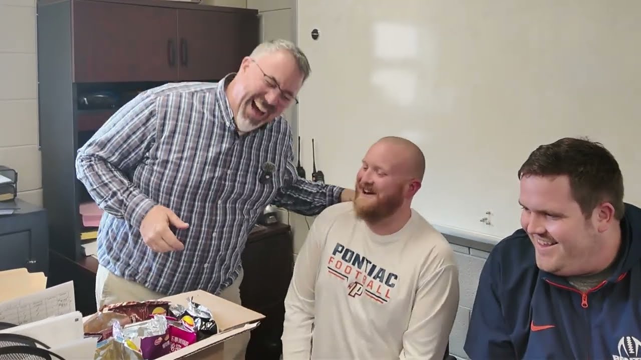 Taste Test Thursday - Guessing Japanese Chips S6:E10