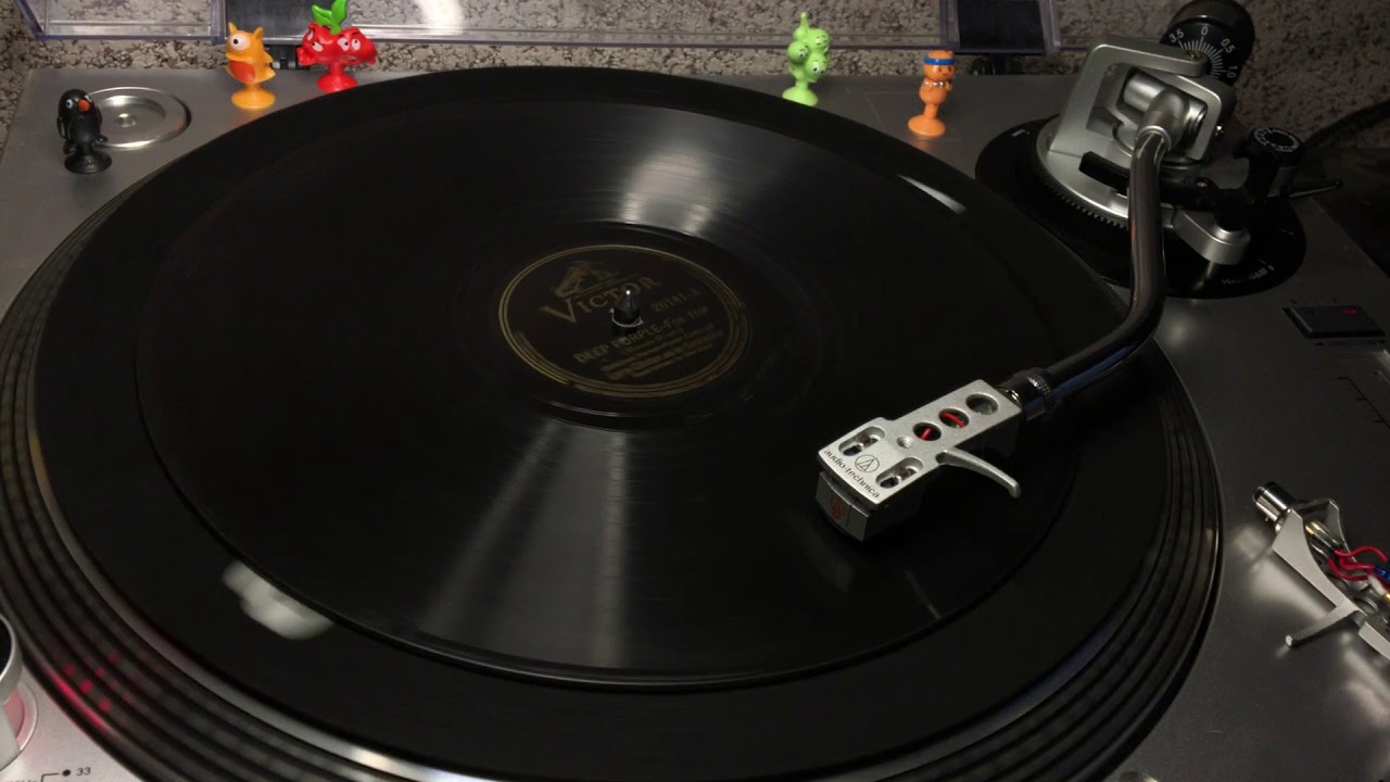 Larry Clinton and his Orchestra - Deep Purple (Victor 26141-A) 78 rpm