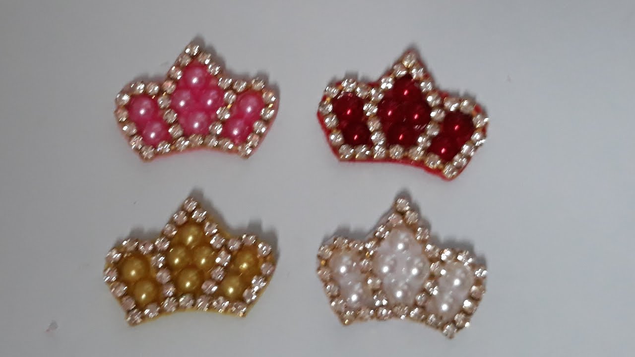Coroa com strass e meia pérola