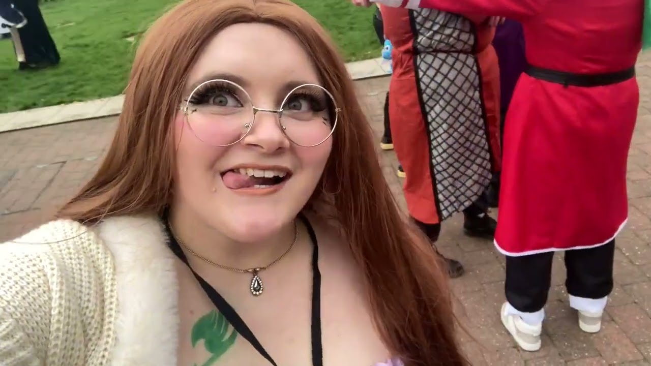 Anxious tries Vlogging at MCM October 2024