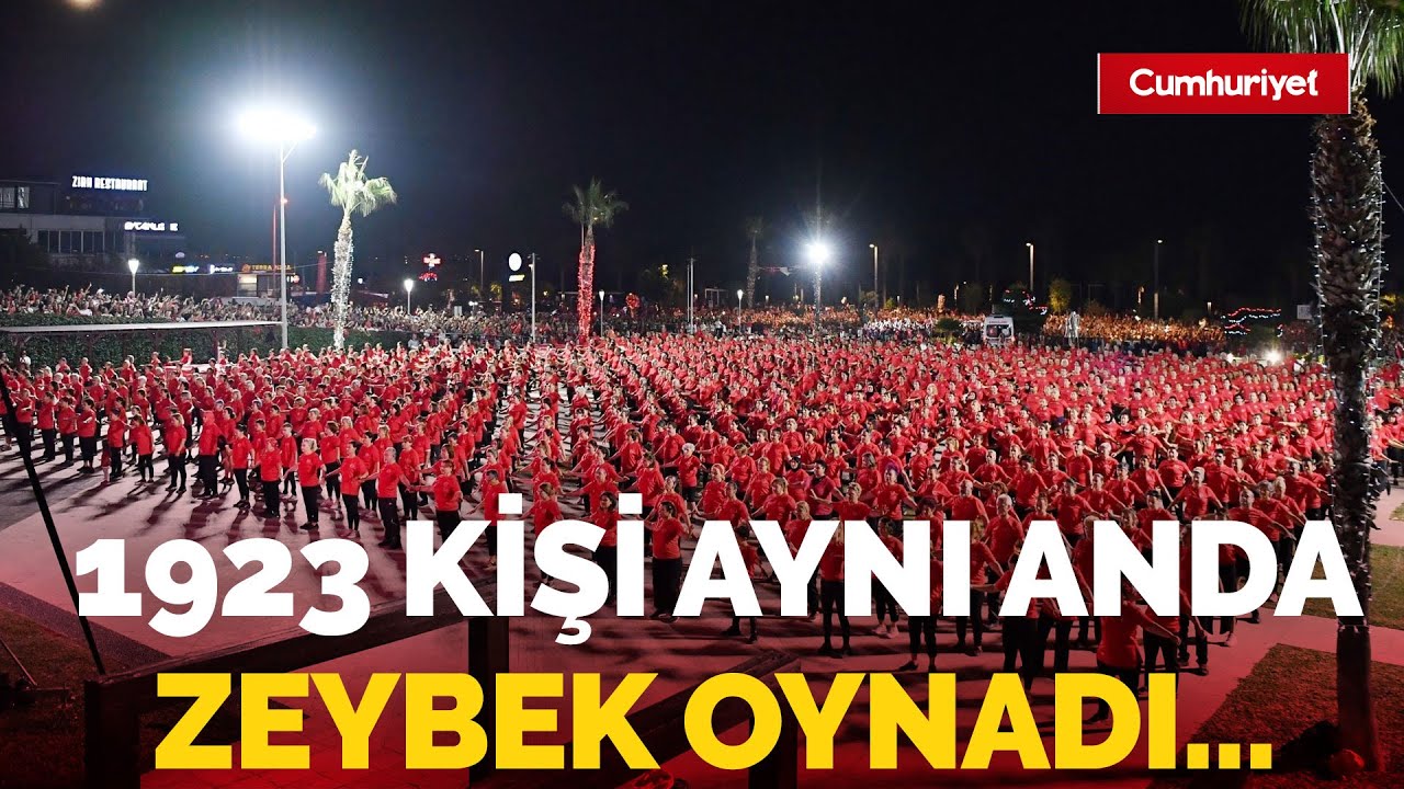 Saat 19.23'te 1923 kişi zeybek oynayarak Atamızı selamladı