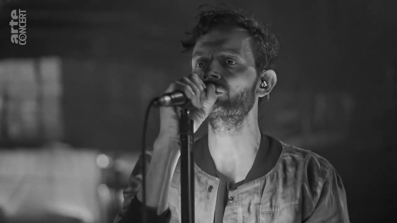Moderat - Easy Prey Live B&W