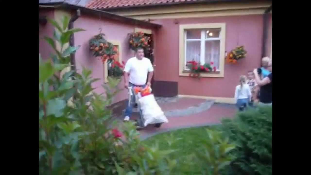 Tłuczenie butelek Otłowiec 2014