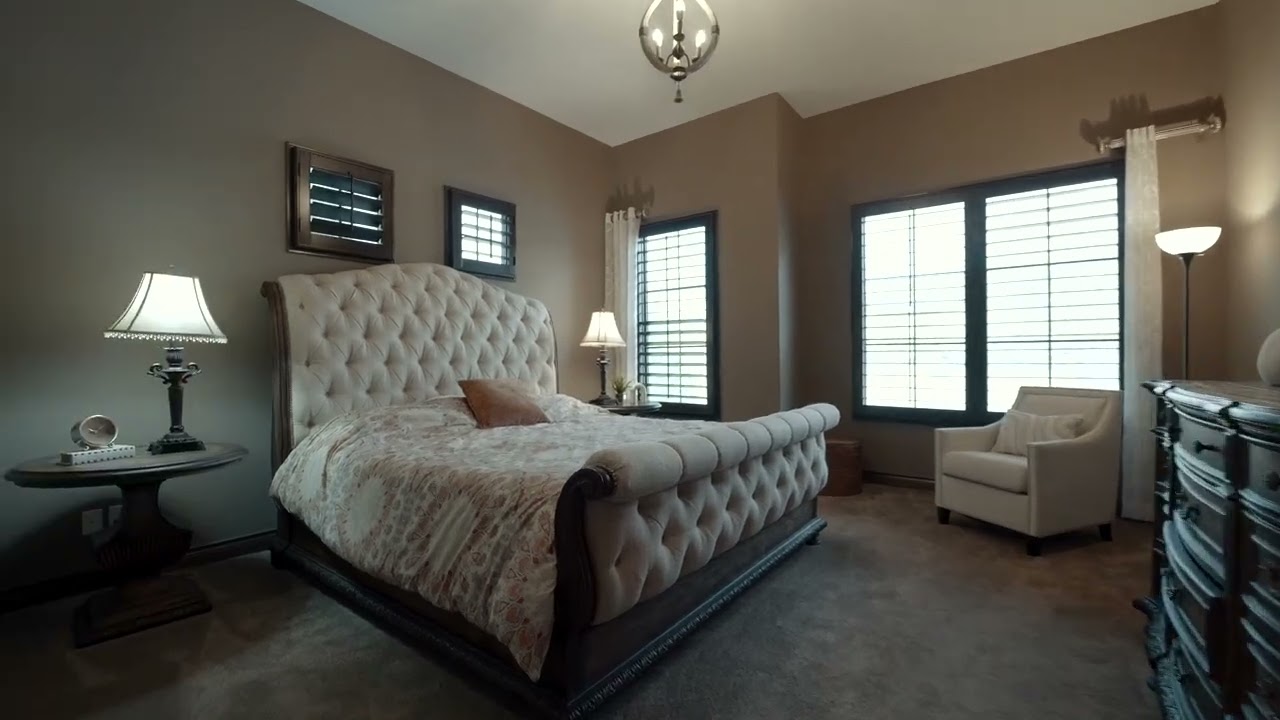 8122 Raphael Lane - Ravenna Country Club