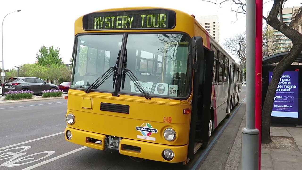 Welcome Back ex1549 (1985 Mercedes Benz O305G Bus Tour)