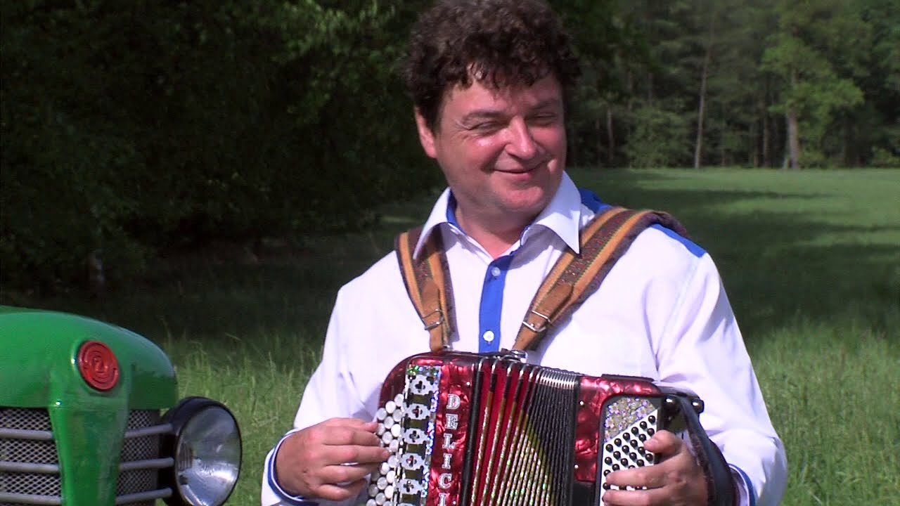 KAPESNÍ KAPELA KAPKA - Jožin z bažin