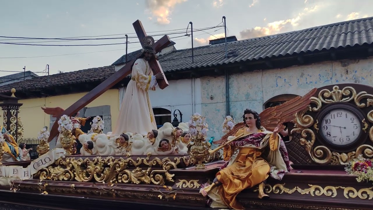 Procesión de Jesús Nazareno de Santa Inés del Monte Pulciano La Antigua Guatemala 