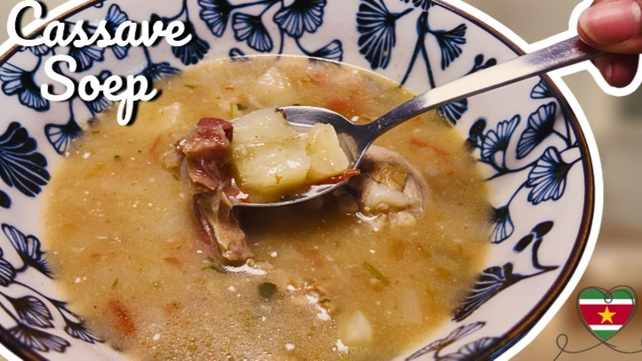 Zo maak je de SURINAAMSE CASSAVESOEP waar IEDEREEN om vraagt! 😋😍