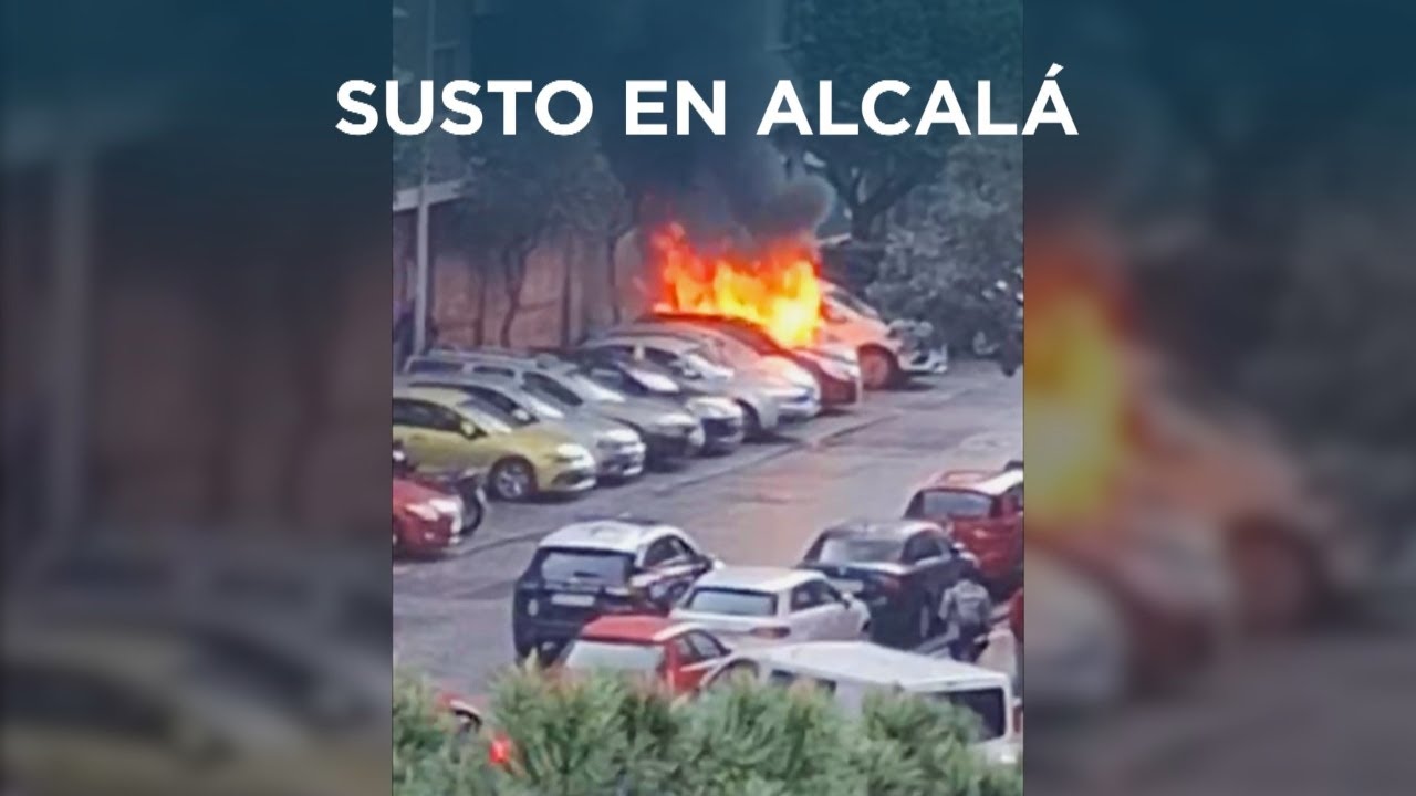 Tres vehículos calcinados en Alcalá tras un incendio con trasfondo vecinal