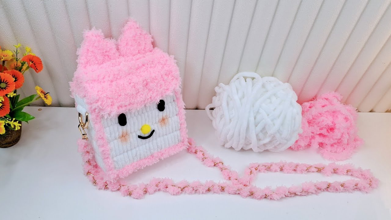Plastic Canvas Bag DIY | Character Bag Handmade #canvasbag #plasticcanvas #plasticcanvasbag