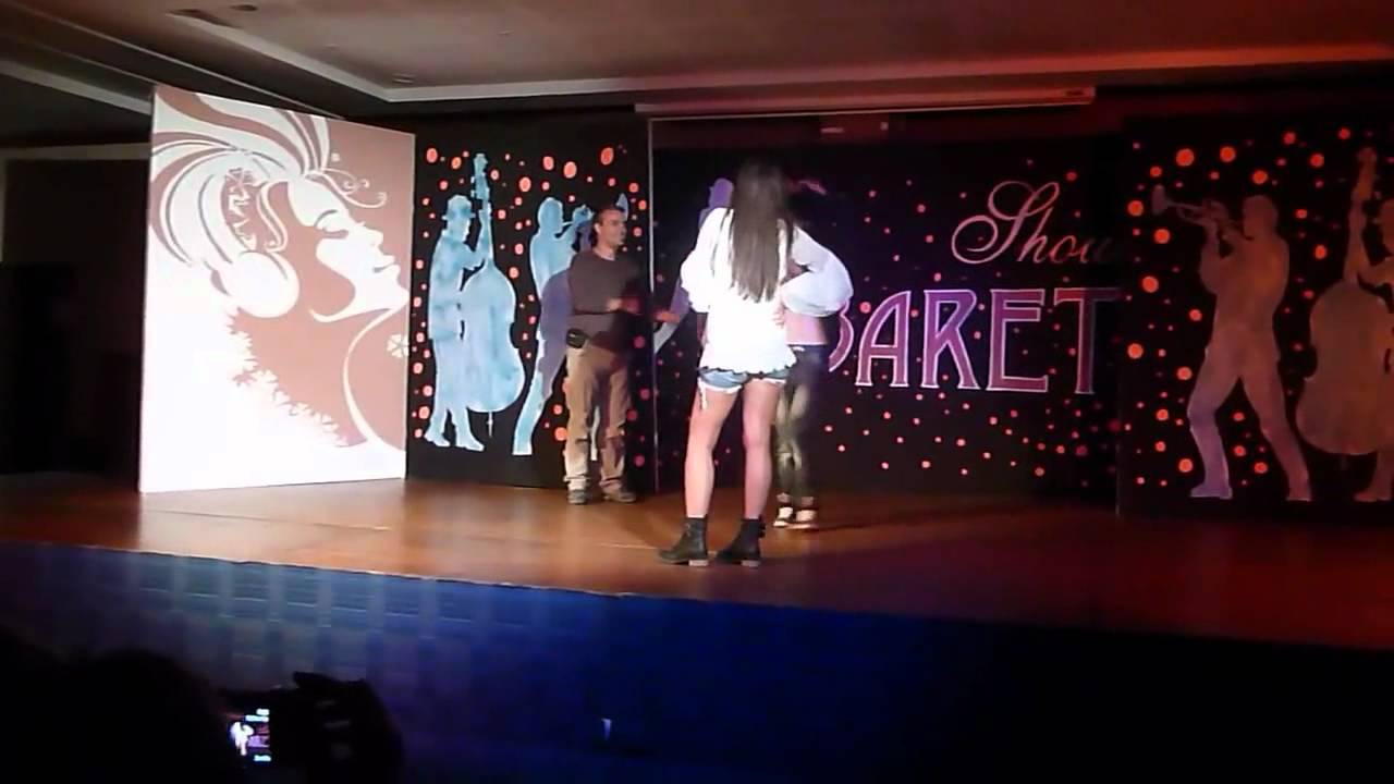 MAXI CLUB - Sketch 